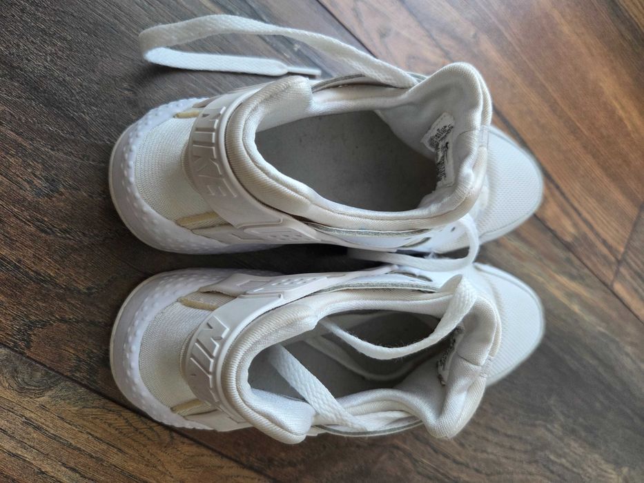 Маратонки   NIKE