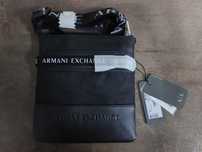 Чантичка Armani Exchange Нова !!