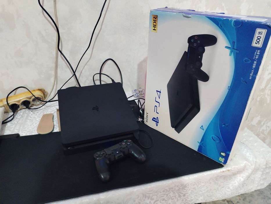 Sony Play Station 4