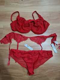 Set 3 piese lenjerie  intima 18