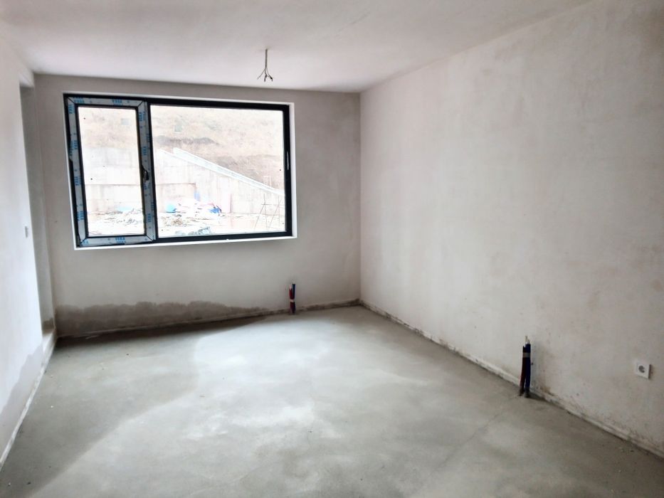 Продава се Тристаен апартамент в София, Дружба 1 - 113 кв.м за 2305 €/кв.м - Снимка #2