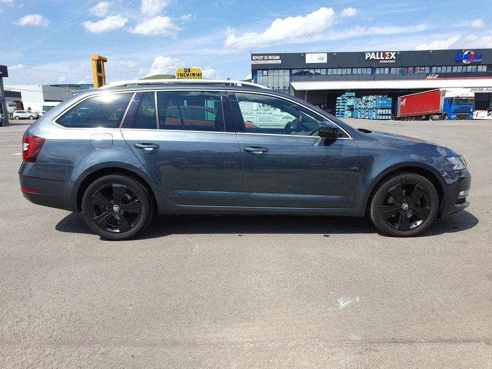 Skoda Octavia 3 Facelift/Premium Edition/Panoramic/Pachet iarnă