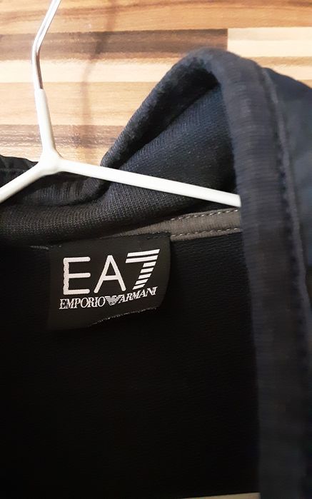 (L) EA7 оригинална горница