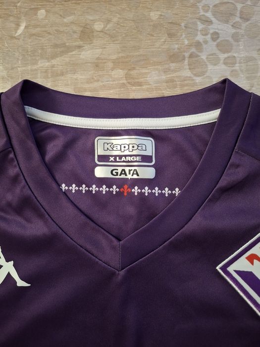Футболен екип на FIORENTINA