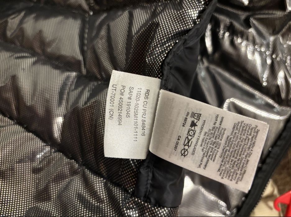 Vand Geaca Columbia originala 450lei