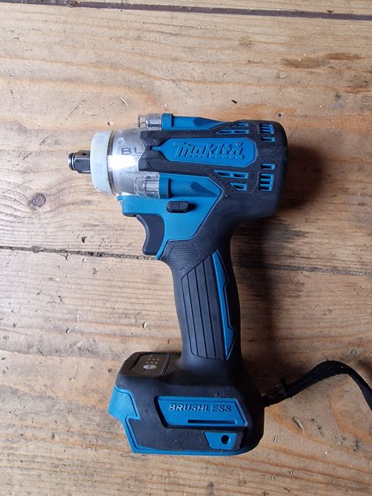 Makita DTW300  Cheie impact