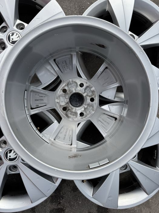 Джанти Skoda 16 5x112 оригинални Шкода 16 цола 5х112
