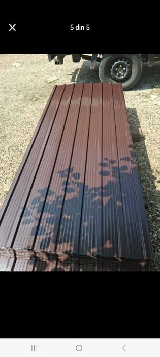 Tabla cutata colorata sunați pentru oferta