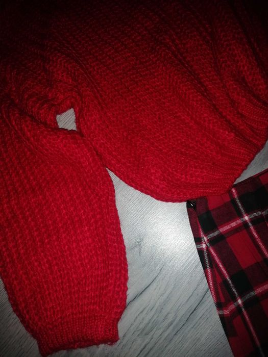 Pulover dama S oversized nou