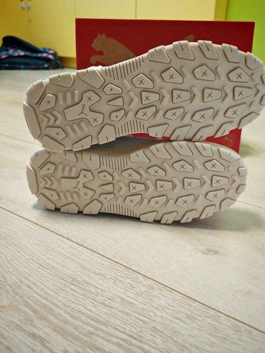Чисто нови високи маратонки PUMA