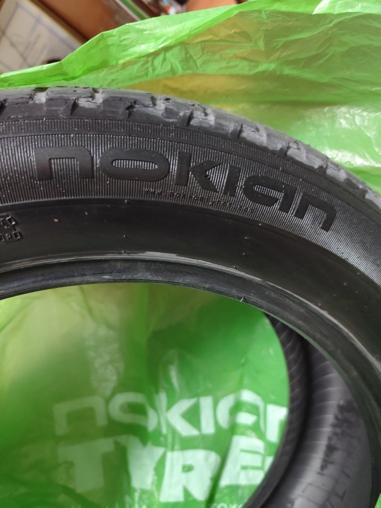 Комплект шин Nokian б/у