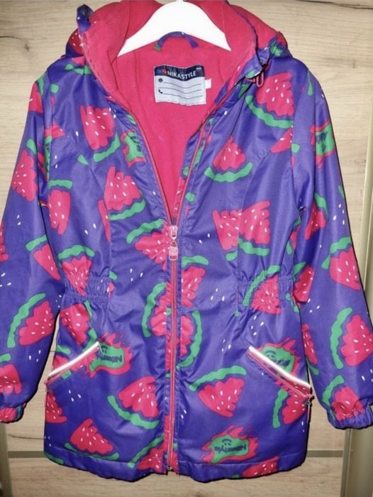 Куртка на левочку 5-8 лет