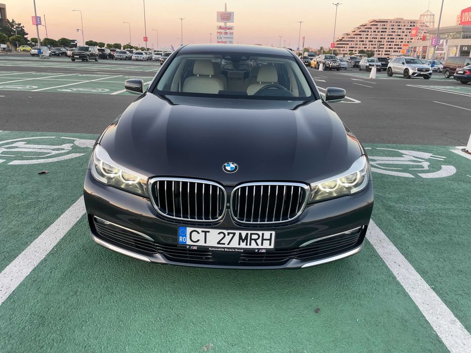 BMW Seria 7 BMW G11 730d xdrive