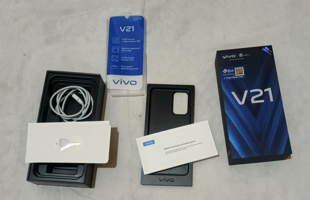 Vivo v21 8GB RAM 128GB ROM