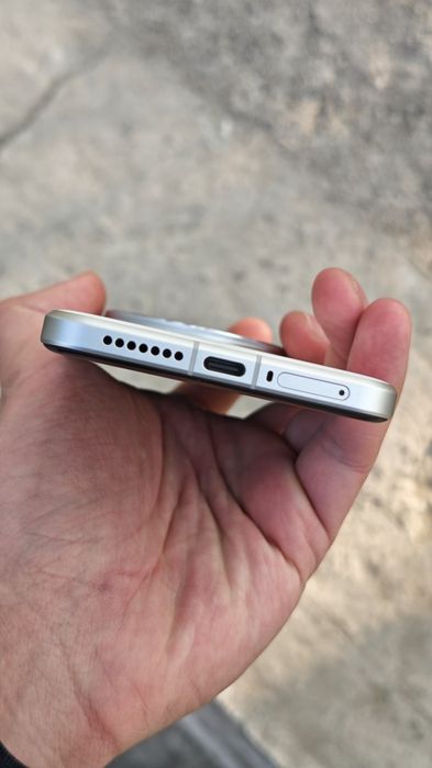 Xiaomi 15 Ultra 16/512 гб продаётся