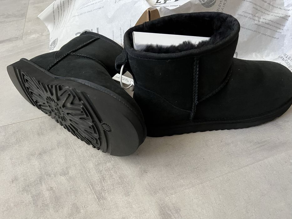 Ugg de damă negre,nr.38(24cm)originale