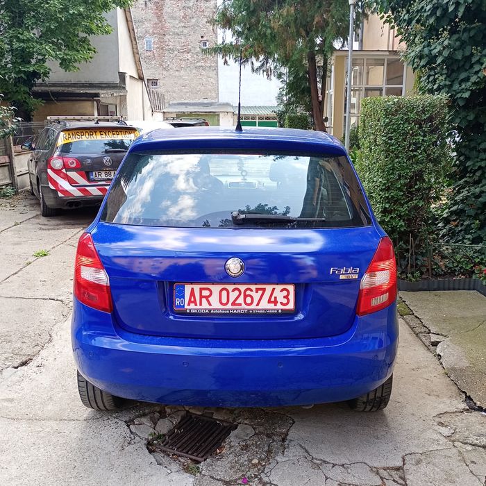 Vând Skoda Fabia