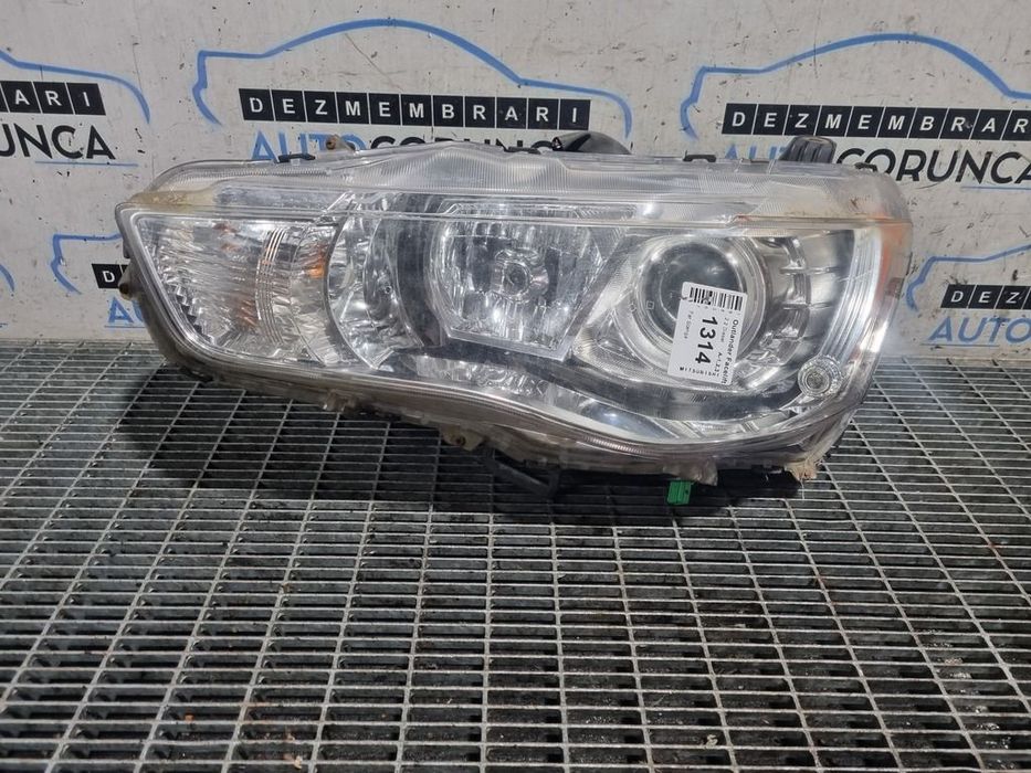 Far Stanga Mitsubishi Outlander Facelift 2009 - 2012 SUV 4 Usi (1314) Xenon