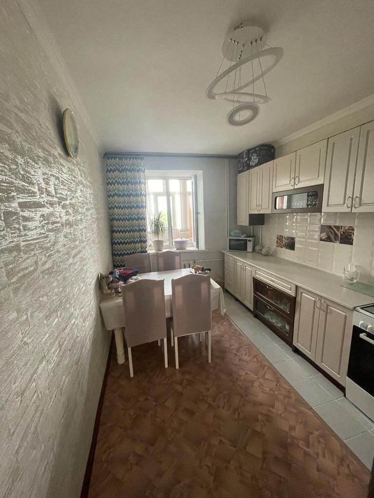 СРОЧНО!!! Продам 3 ком.кв., р-н Курмыш, 3/10 этаж, кирпичный дом, 80 к