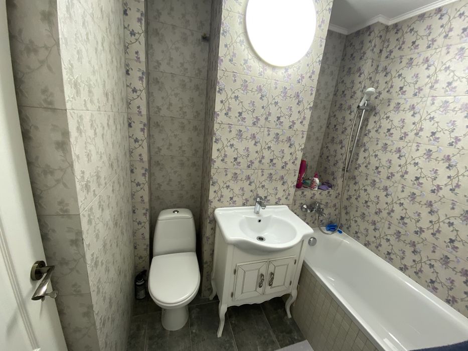 Vand apartament 3 camere 100mp Unirii sud