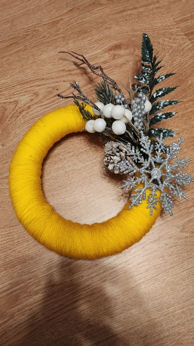 Decorațiuni coronițe