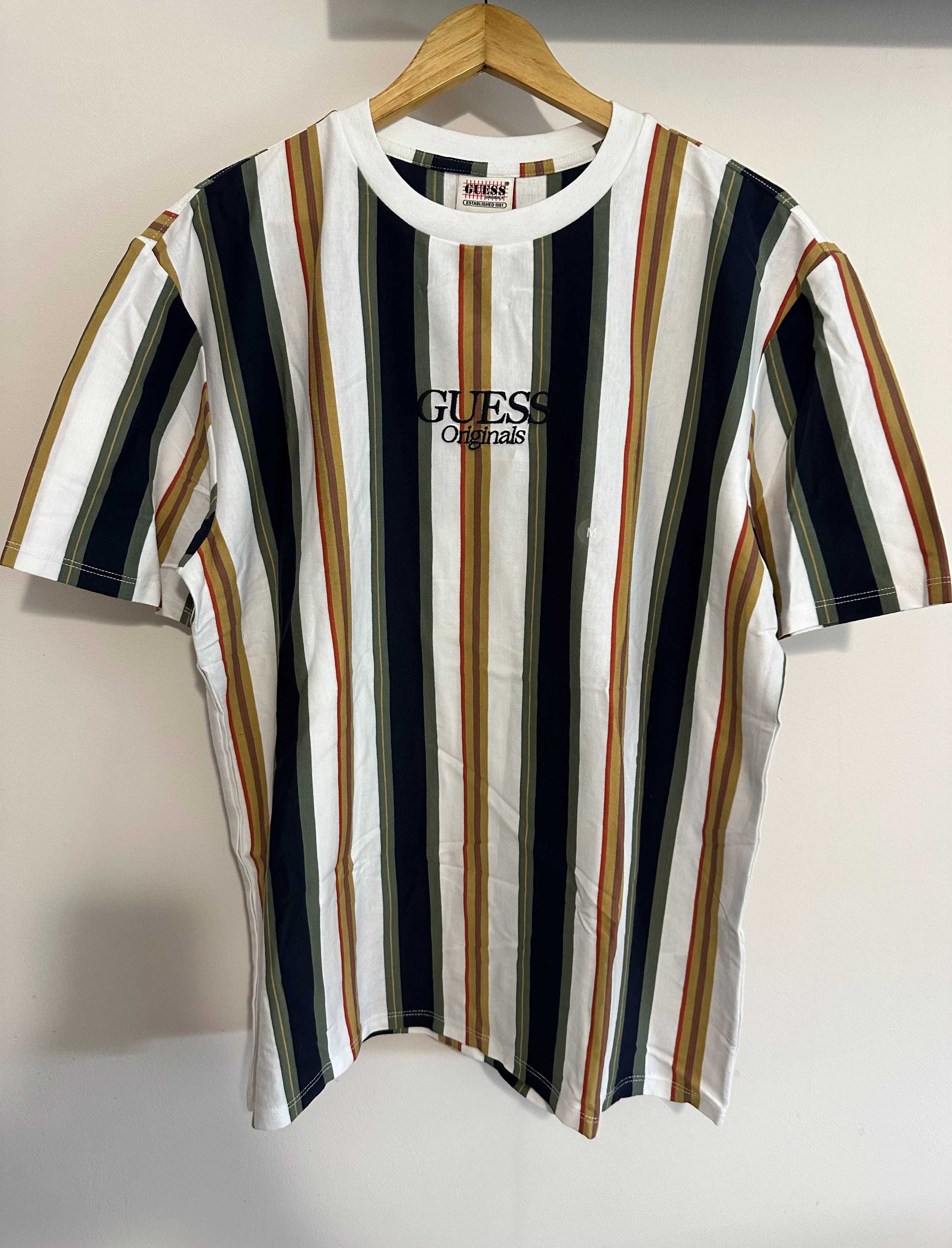 Тениска на Guess Originals.