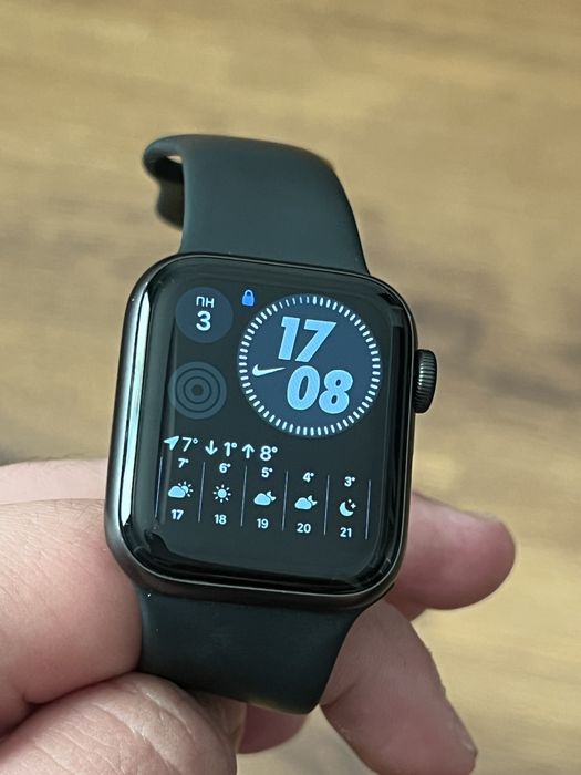 Apple watch se 1 поколение