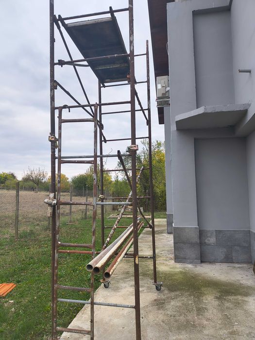 Скеле желязно с обща дължина 3.40м