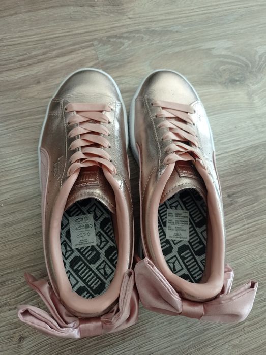 Обувки и сандали