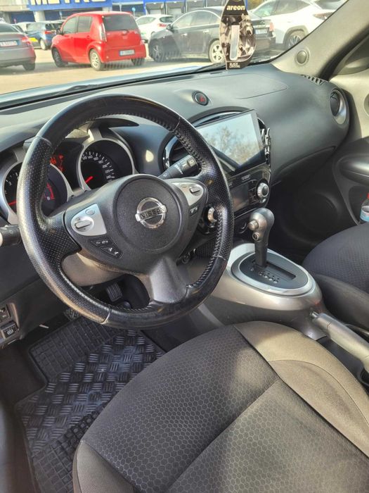 Nisan Juke автомат