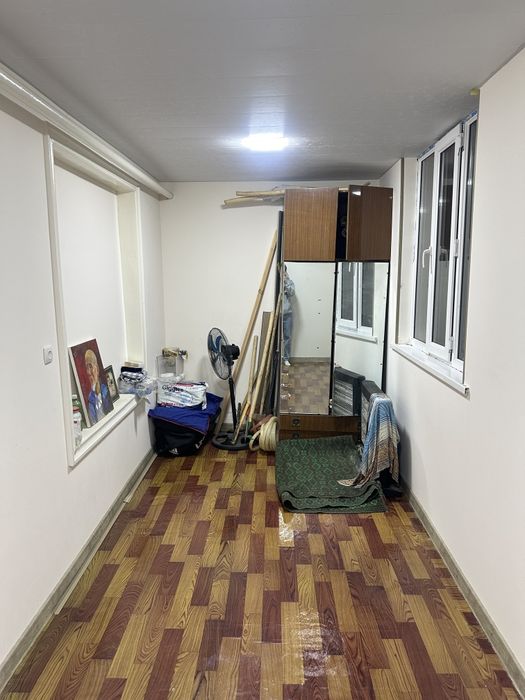 Chilonzor 26. 1/1/5. 2*6 balkon. Kirpich