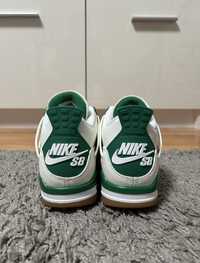 Jordan 4 Pine Green