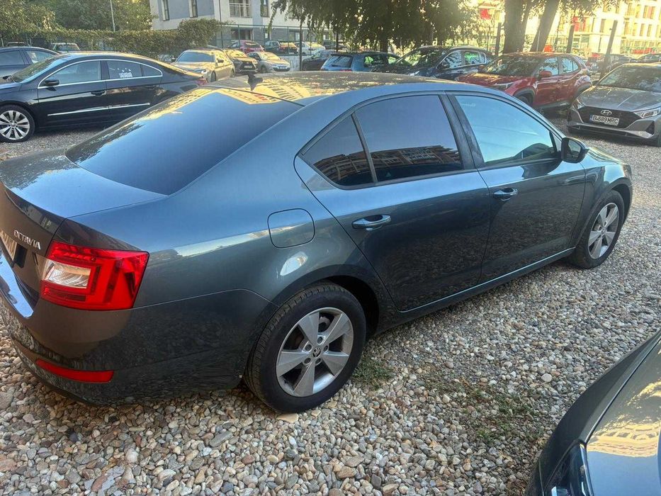 Skoda Octavia 2.0 TDI Style DSG 2016
