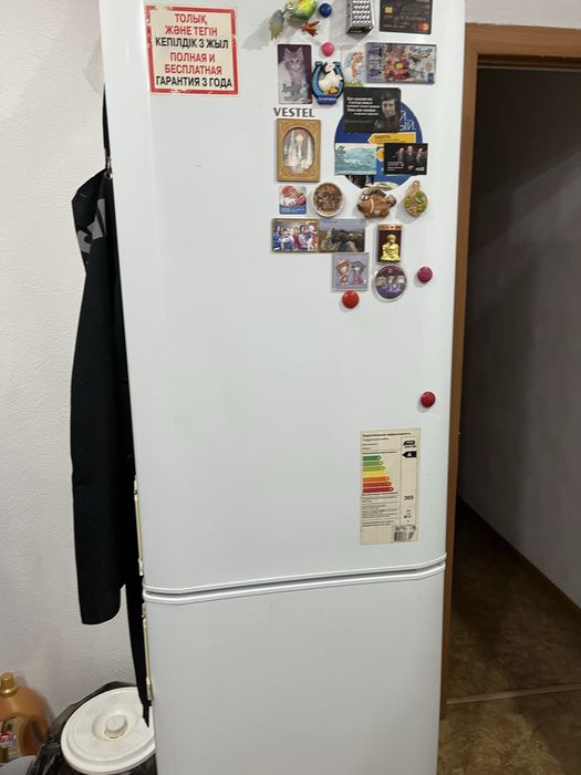 Продам срочно холодильник  рабочий