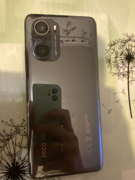 Продам игровой смартфон xiaomi poco f3