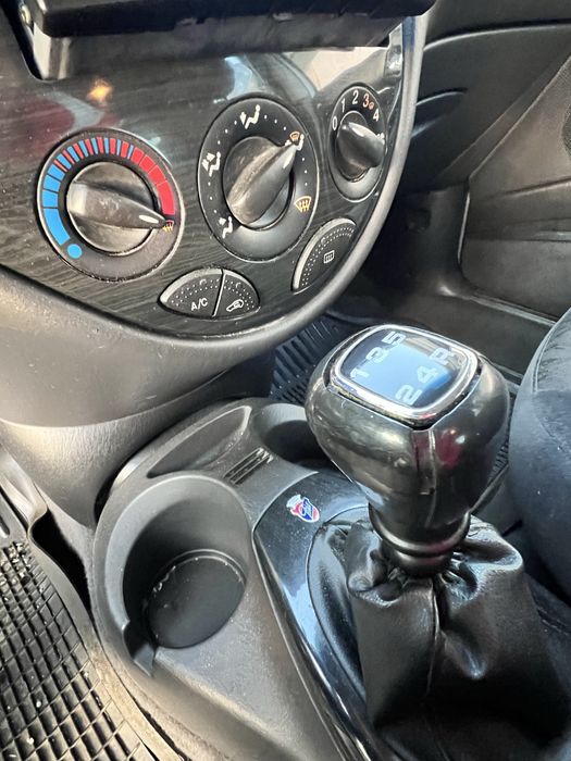 Vand Ford Focus MK1 2001