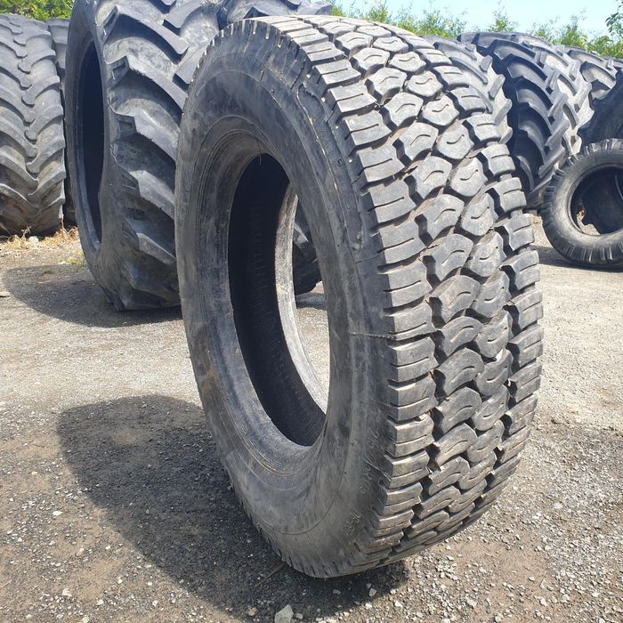 Cauciucuri 215/75R17.5  Universal Profita de SUPER PRET la SH