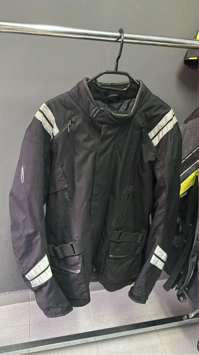 Яке за мотор Richa XL