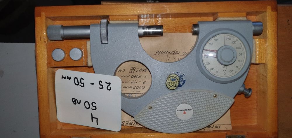 Измервателни инструменти