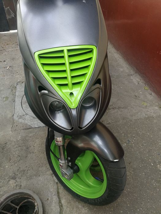 Piaggio nrg mc3 2002, defect, nu da scanteie