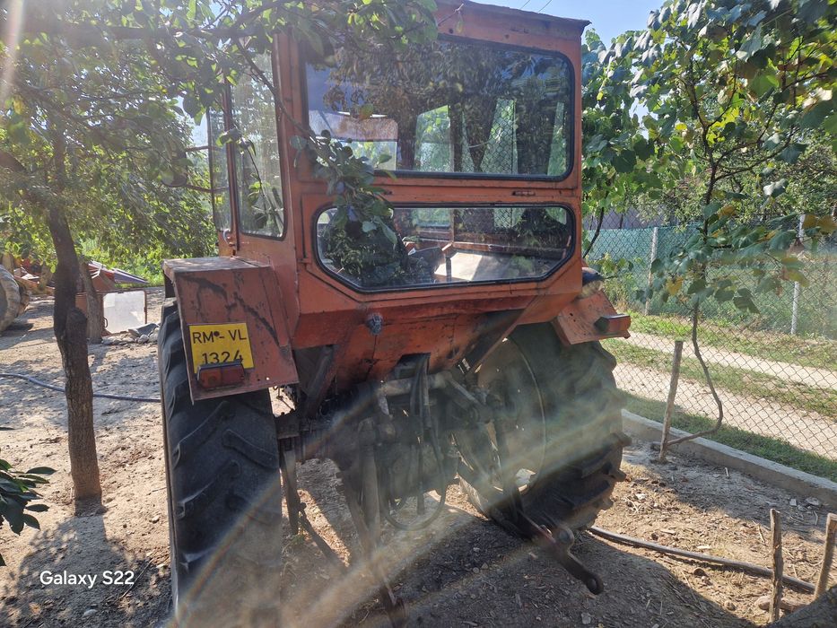 Tractor u650.carte. identitate.fiscal