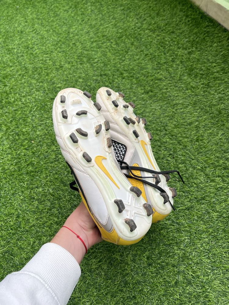 Бутонки Nike Ctr360