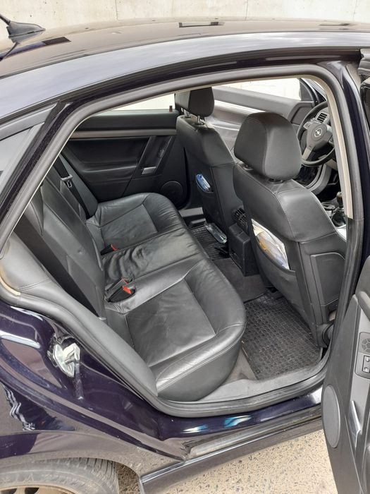 Proprietar vând Opel Vectra C GTS  2006