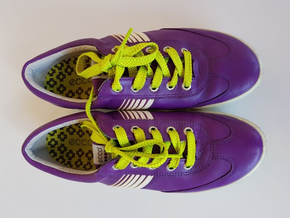 Adidasi dama Ecco