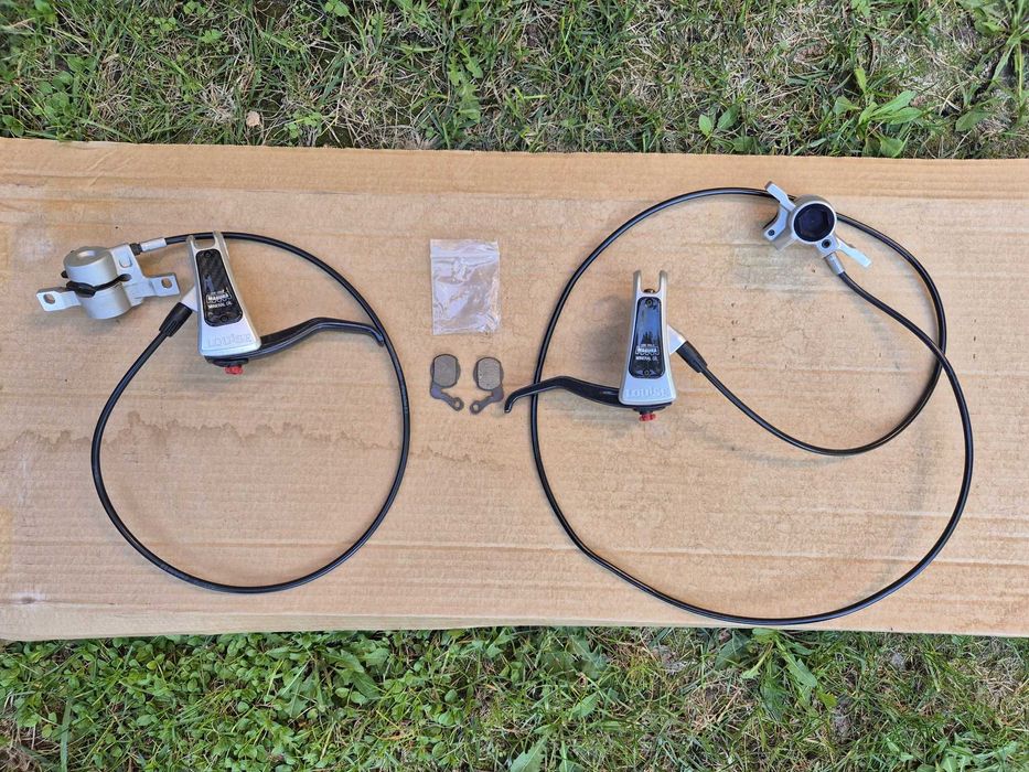 Set frane hidraulice Magura Louise, manete carbon, placute noi