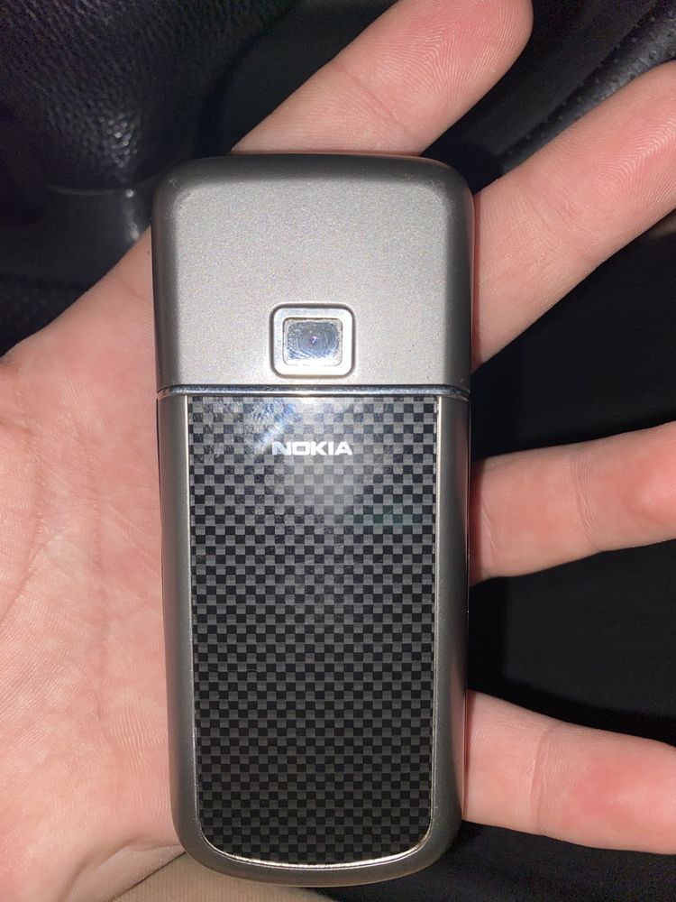 NOKIA 8800 carbon