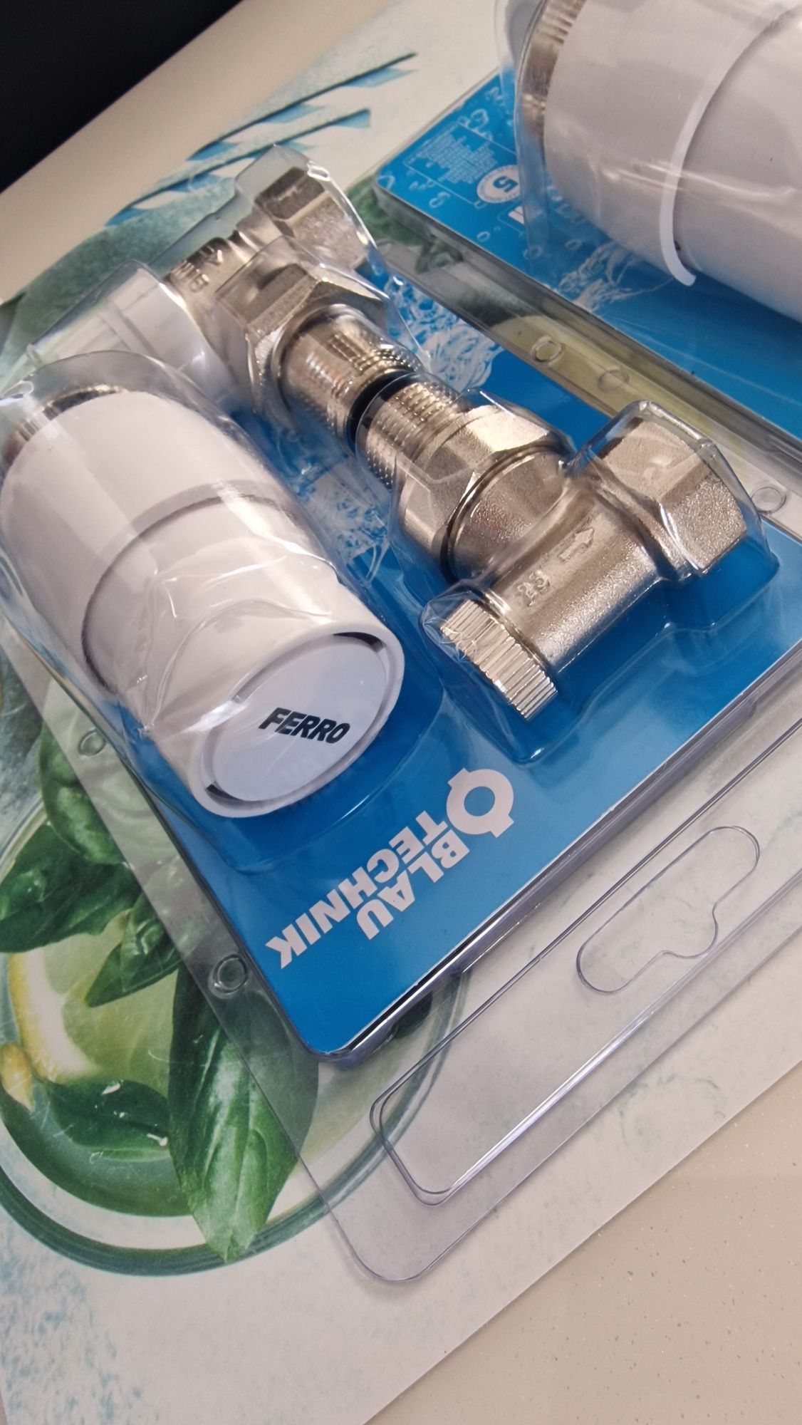 Vand kit complet cap termostat + robinet calorifer retur