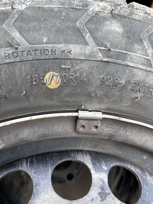 Продам шины с дисками