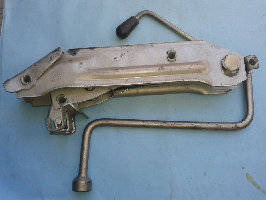 -осцилоскоп оливерници със оксидация , кошница  макара ,микрометри