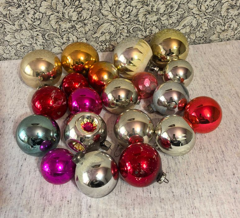 Елочные игрушки. Шары. СССР